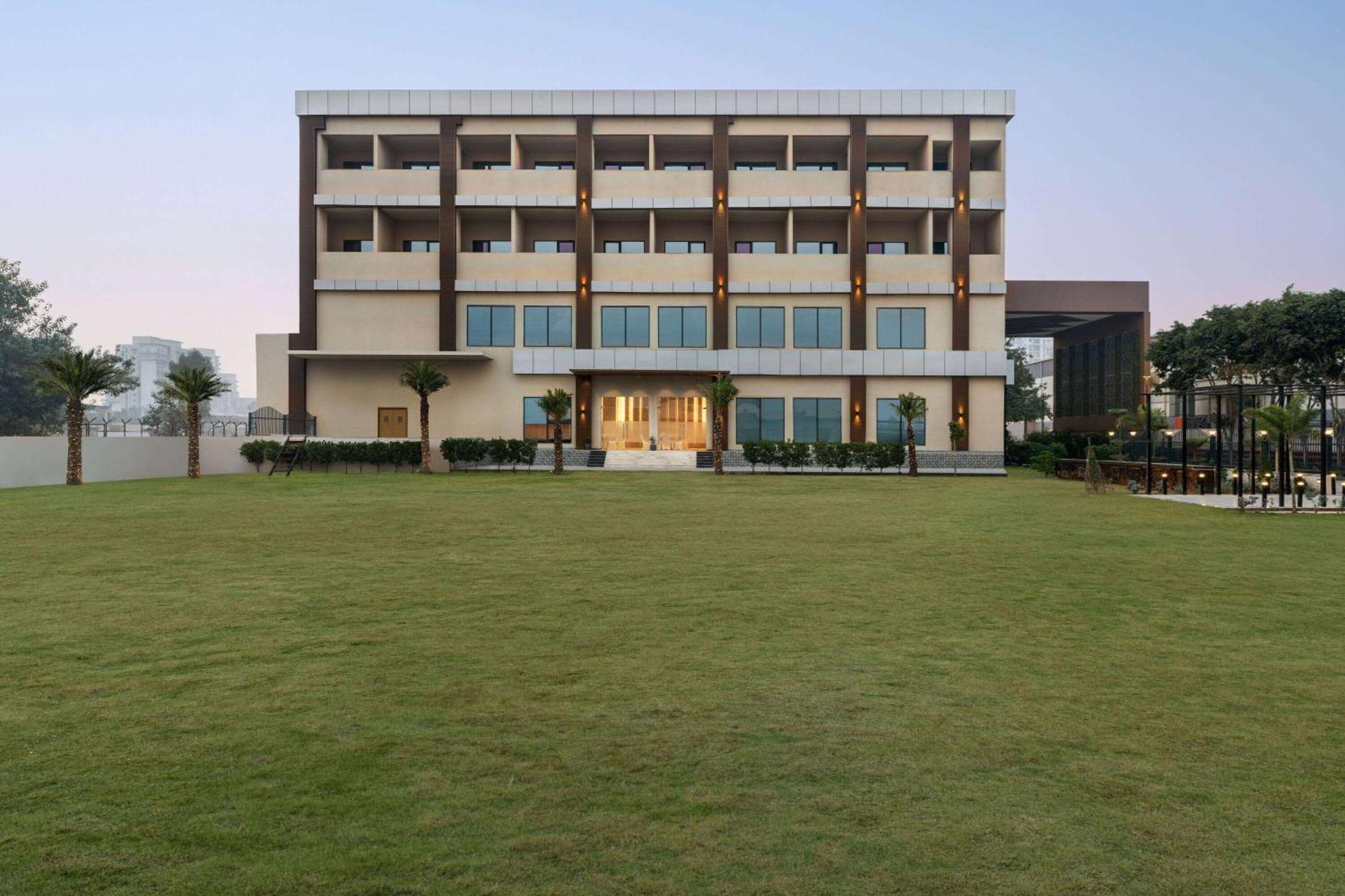 Wyndham Garden Sonipat Murthal Экстерьер фото